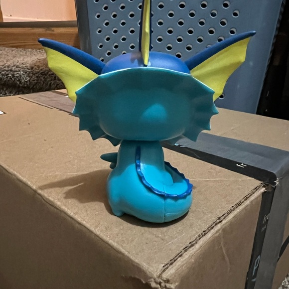 Vaporeon Pop Funko NO BOX - Picture 2 of 5